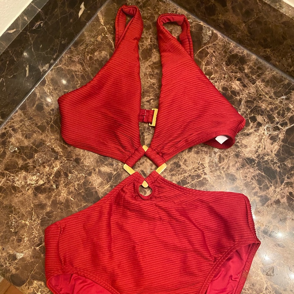 One piece swimsuit